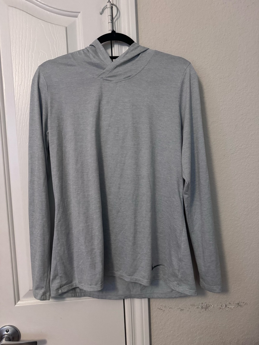 Nike Women’s Dri-Fit Lightweight Long-Sleeve Hoodie